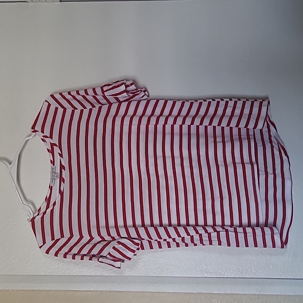 Red and White Stripes T-Shirt Size S